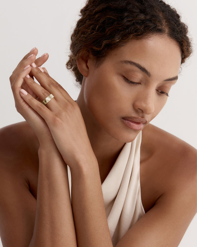 Model Rings Scale Bold Scale Ring – SARAH & SEBASTIAN