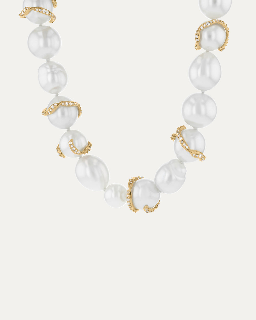 SARAH & SEBASTIAN Overtone Pearl Strand Necklace in Yellow Gold — detail view