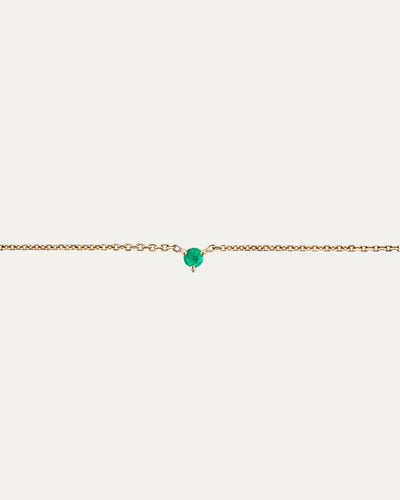 SARAH & SEBASTIAN The Petite Emerald Birthstone Bracelet in Yellow Gold — detail view