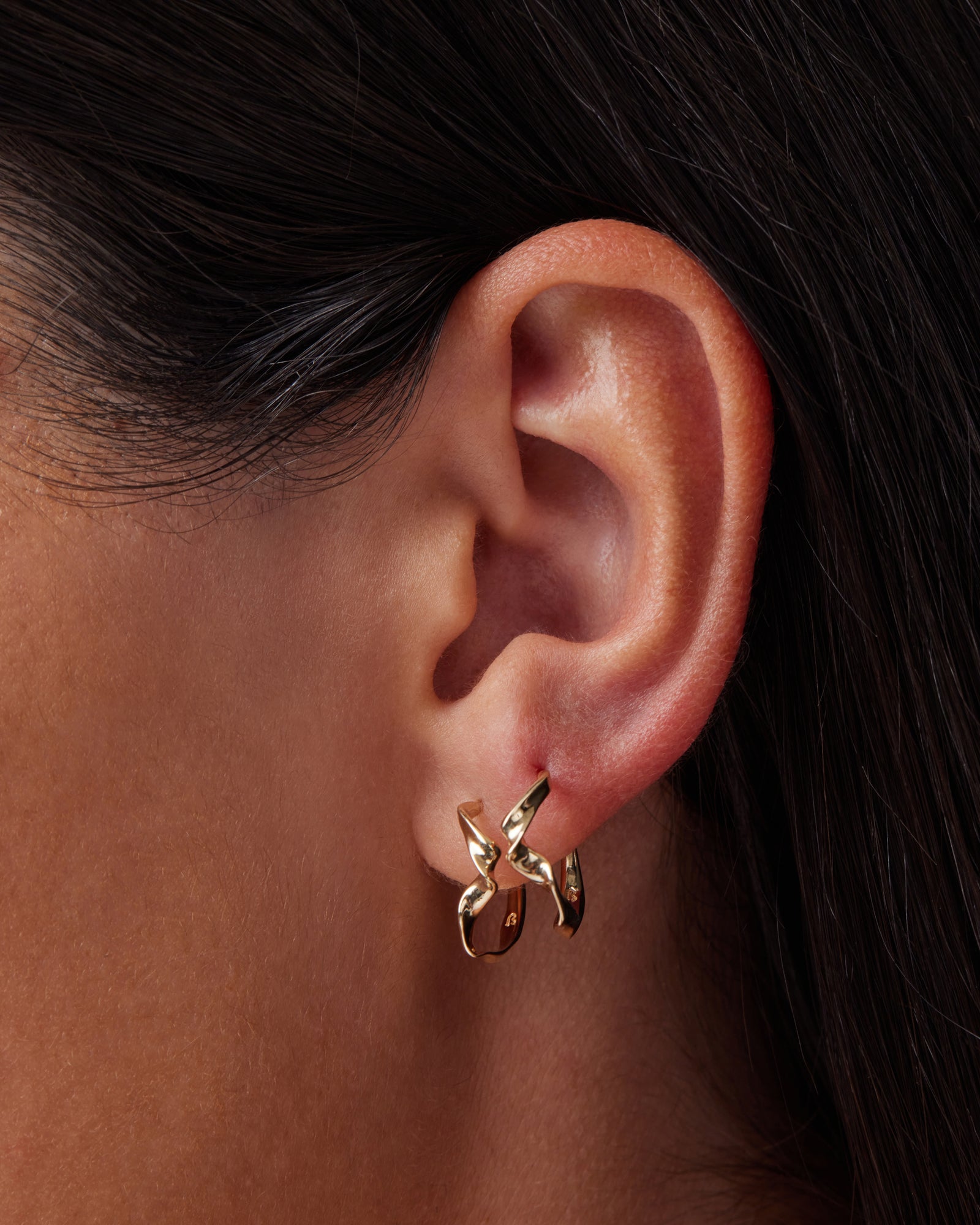 Fine Kelp Hoops – SARAH & SEBASTIAN