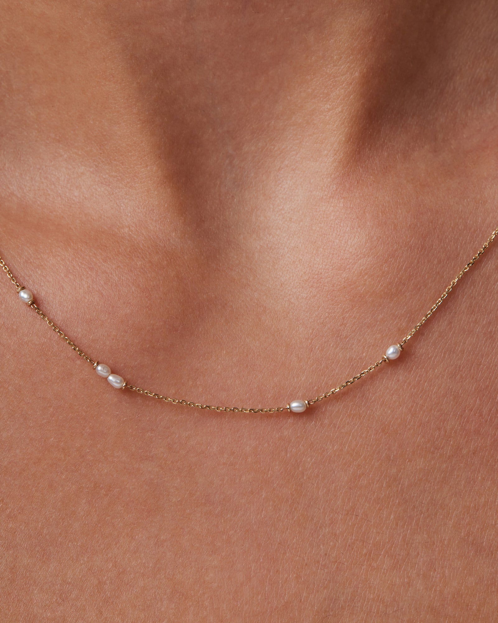 Venus Pearl Chain Yellow Gold Sarah Sebastian – SARAH