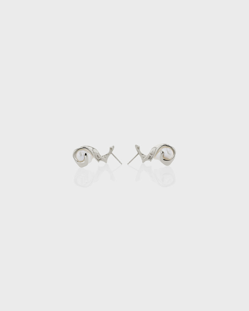 Fine Kelp Pearl Earrings by Sarah & Sebastian