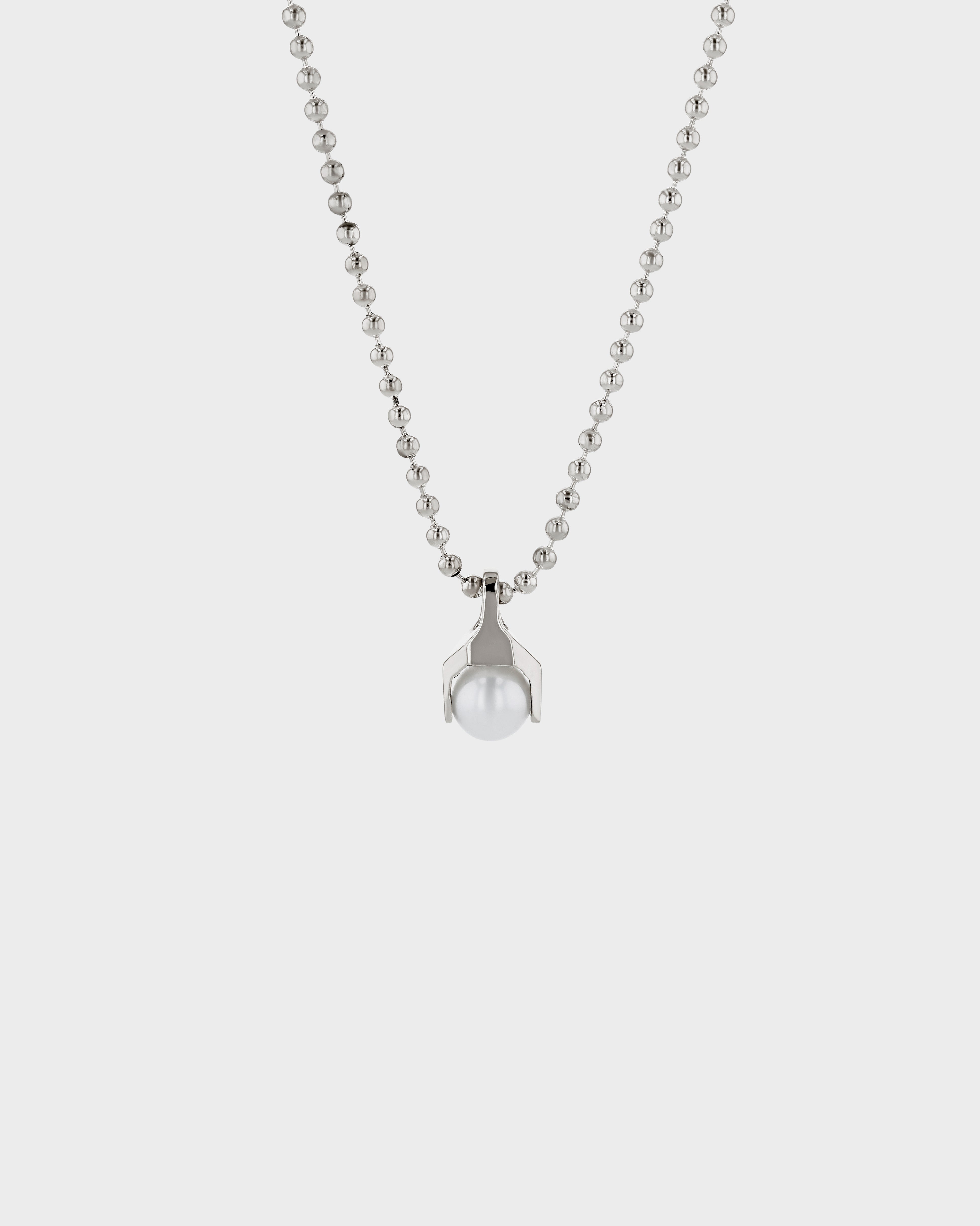 Piston Pearl Necklace SARAH & SEBASTIAN