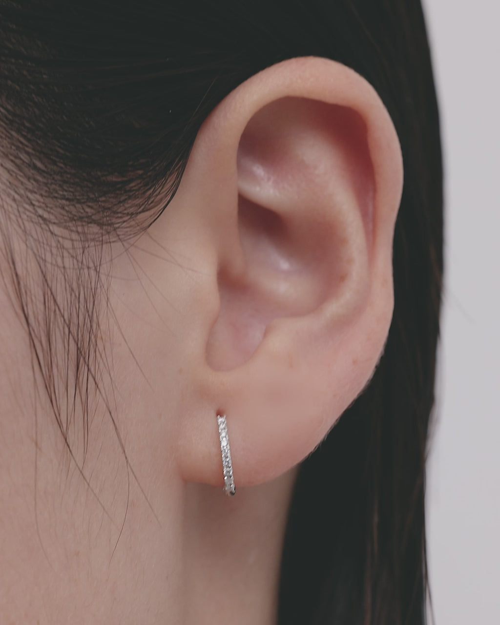 SARAH & SEBASTIAN Demi Diamond Hoop in White Gold — detail view