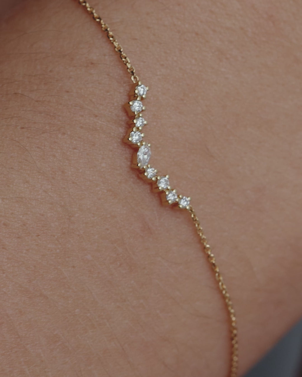 SARAH & SEBASTIAN Gossamer Bracelet in Yellow Gold — detail view