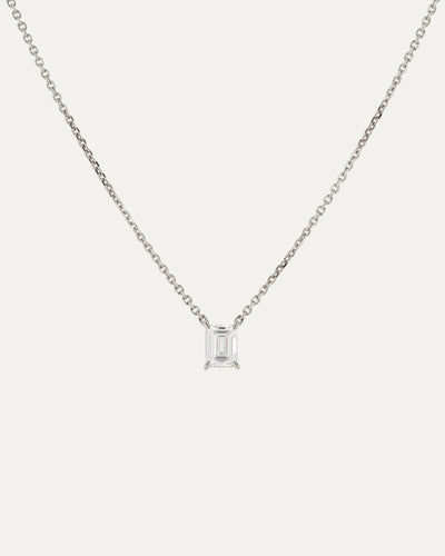 SARAH & SEBASTIAN Solitaire Emerald Diamond Necklace in White Gold — detail view
