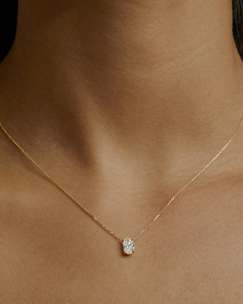 Oval Diamond Necklace Yellow Gold | Sarah & Sebastian onBody