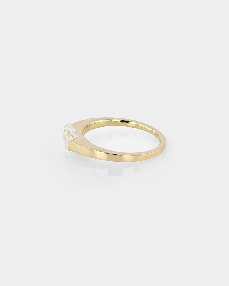 Suspense Emerald Engagement Ring | Sarah & Sebastian