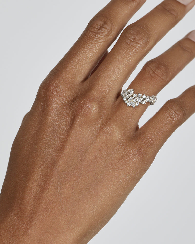 Gaisman Rings Gossamer Ring | Platinum & Natural Diamond | SARAH & SEBASTIAN