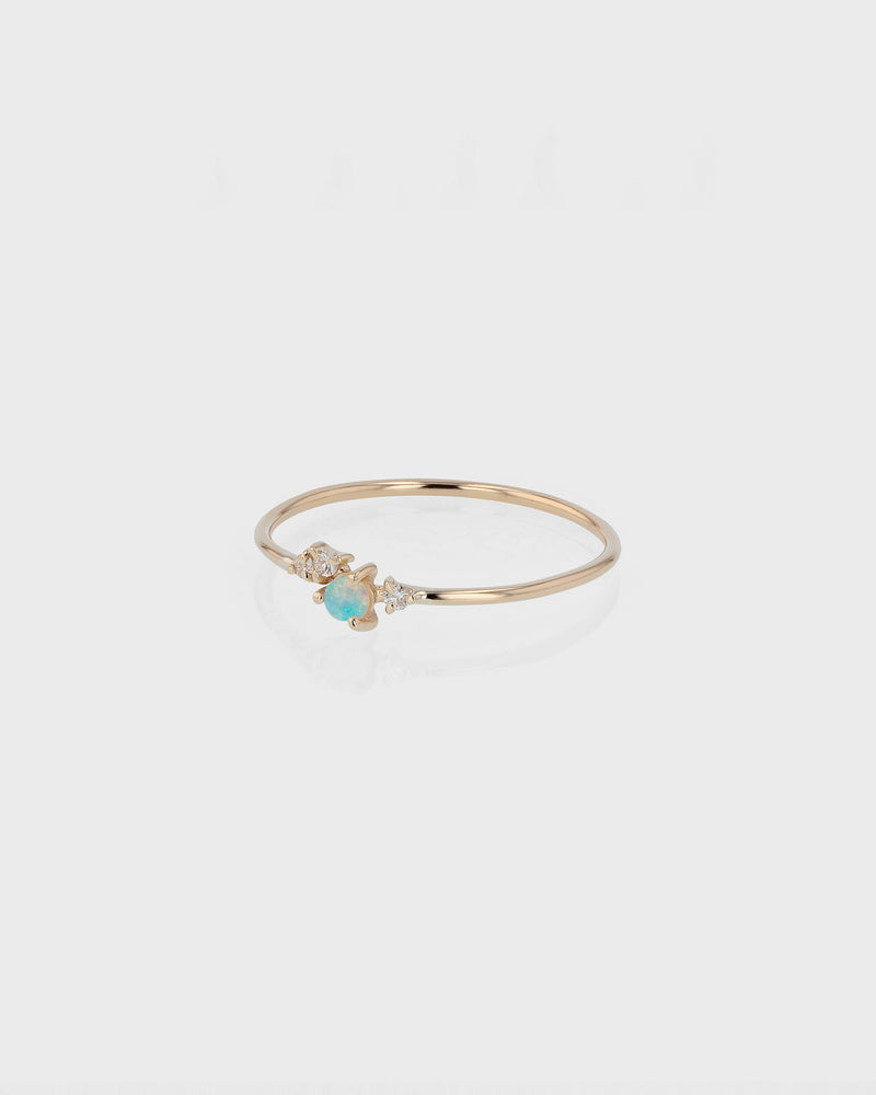 Tiny Chroma Opal Ring Gold | Sarah & Sebastian