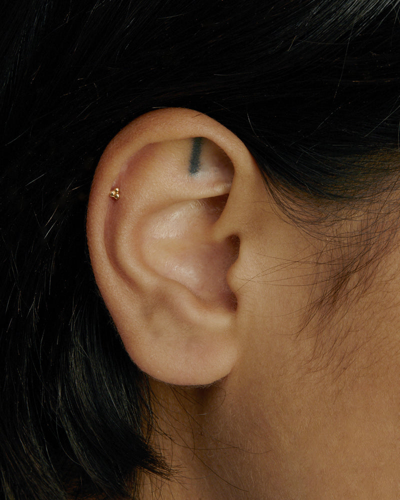 Trinity Cartilage Earring Yellow Gold | Sarah & Sebastian