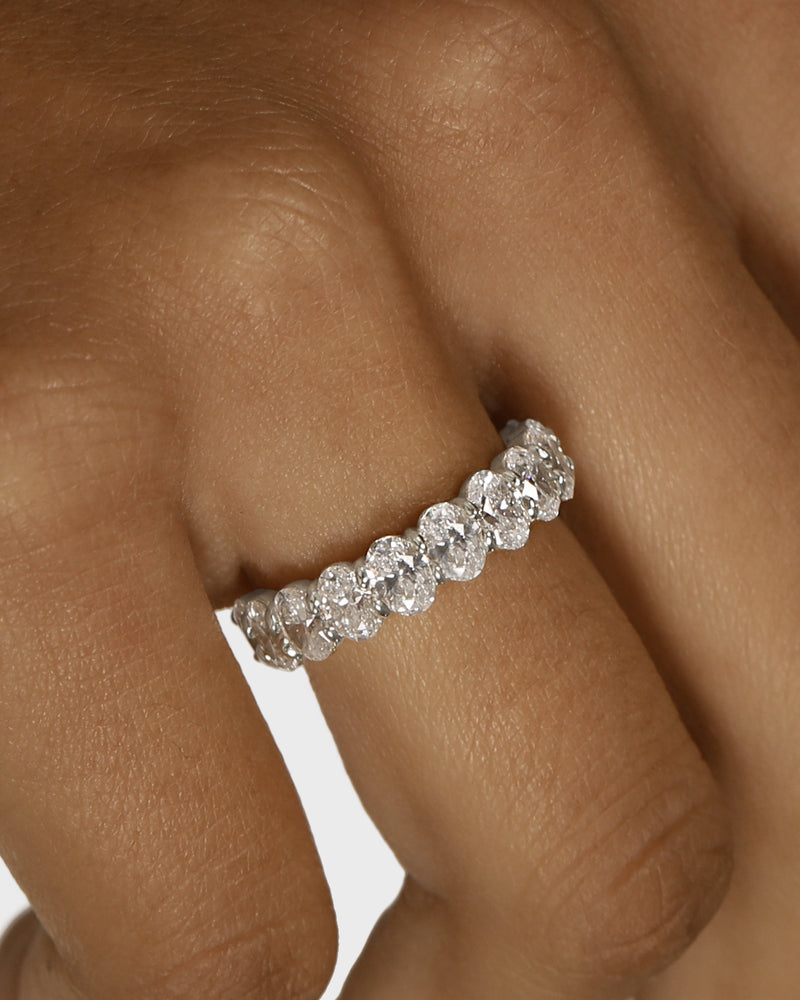 Salt Oval Diamond Ring I White Gold | Sarah & Sebastian