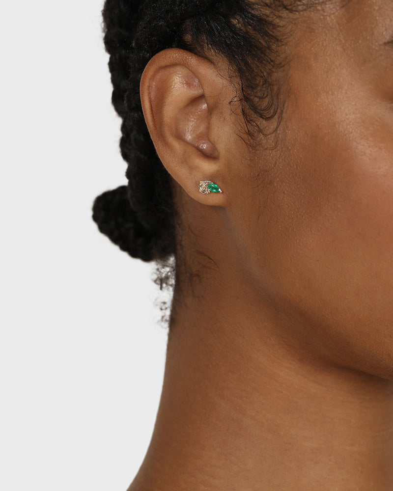 Xanthe Emerald Earrings Gold | Sarah & Sebastian